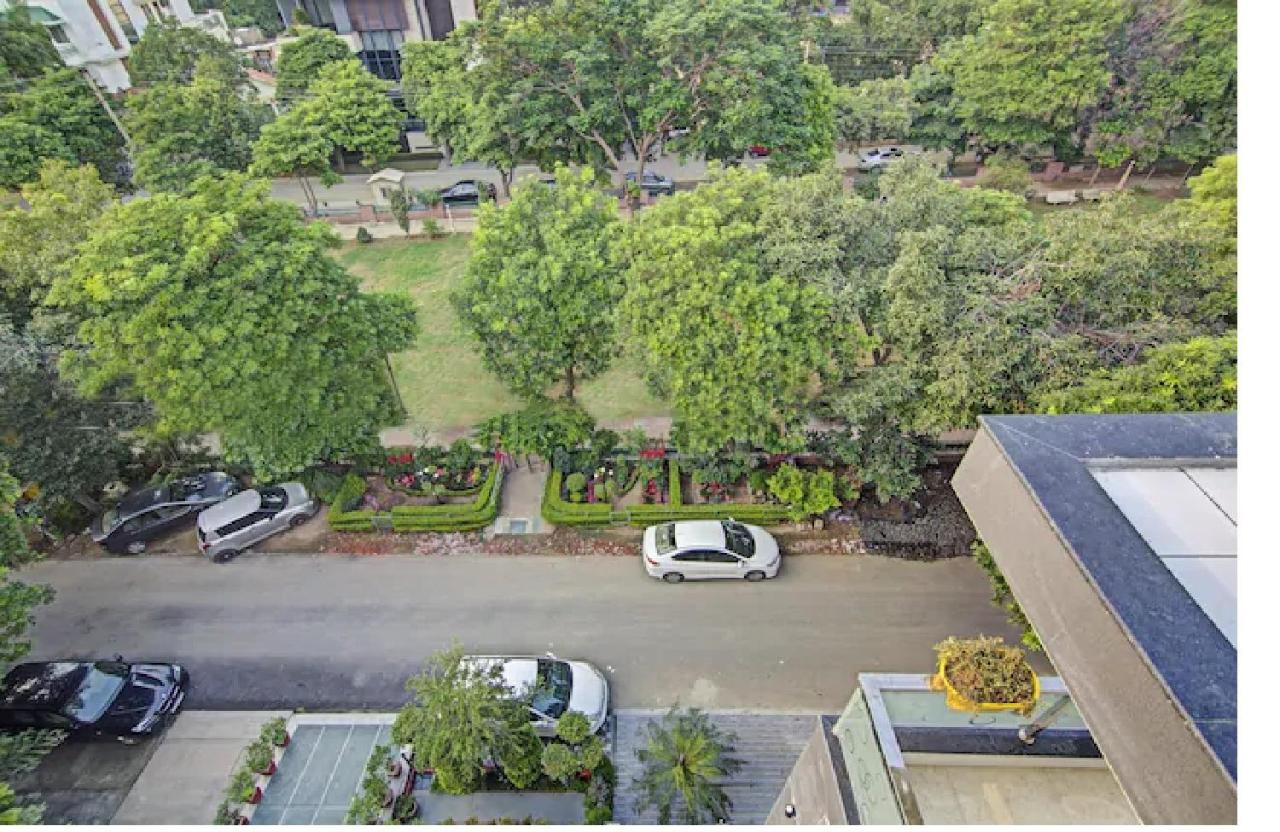 Nuab House - Near Fortis, Max, Medanta, Paras Hospitals And Huda Metro Gurgaon Dış mekan fotoğraf
