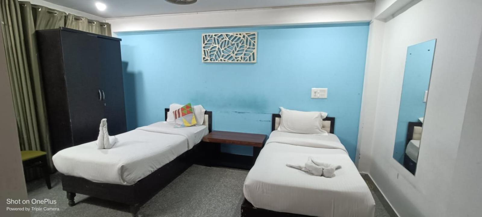 Nuab House - Near Fortis, Max, Medanta, Paras Hospitals And Huda Metro Gurgaon Dış mekan fotoğraf